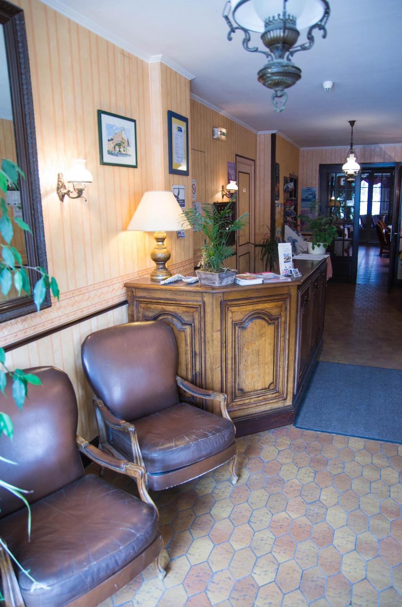 Hotel De La Gare Dol-de-Bretagne